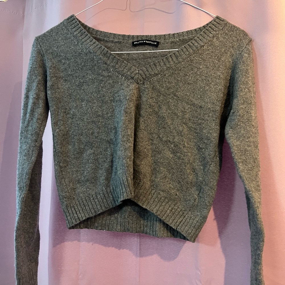 Brandy Melville crop top sweater